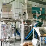 Rong unit mesin kemasan otomatis Millet instalasi lengkap lan debugging ing pabrik klien kita