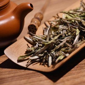 Mesin pangisi bobot semi-otomatis kanggo godhong teh